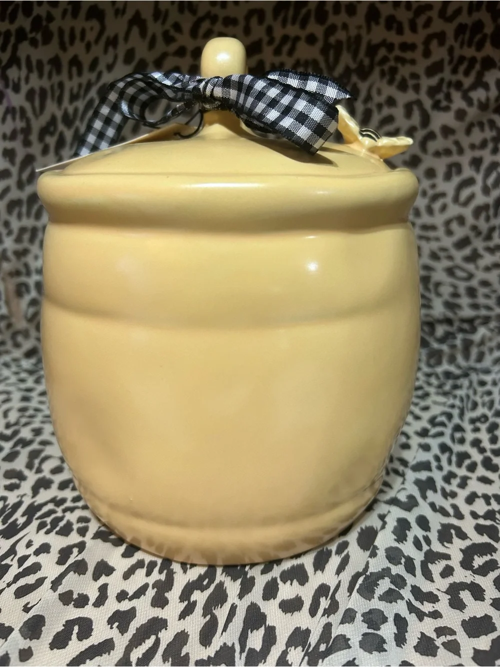 Rae Dunn Honey Pot Birdhouse